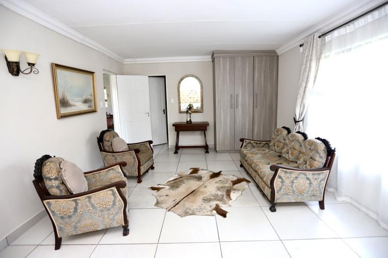 20 Bedroom Property for Sale in Paul Roux Free State